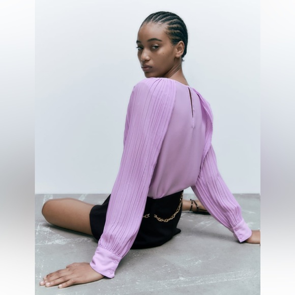 Women Zara Lilac Pleated Cape Sleeved Blouse Size Small - Picture 4 of 10